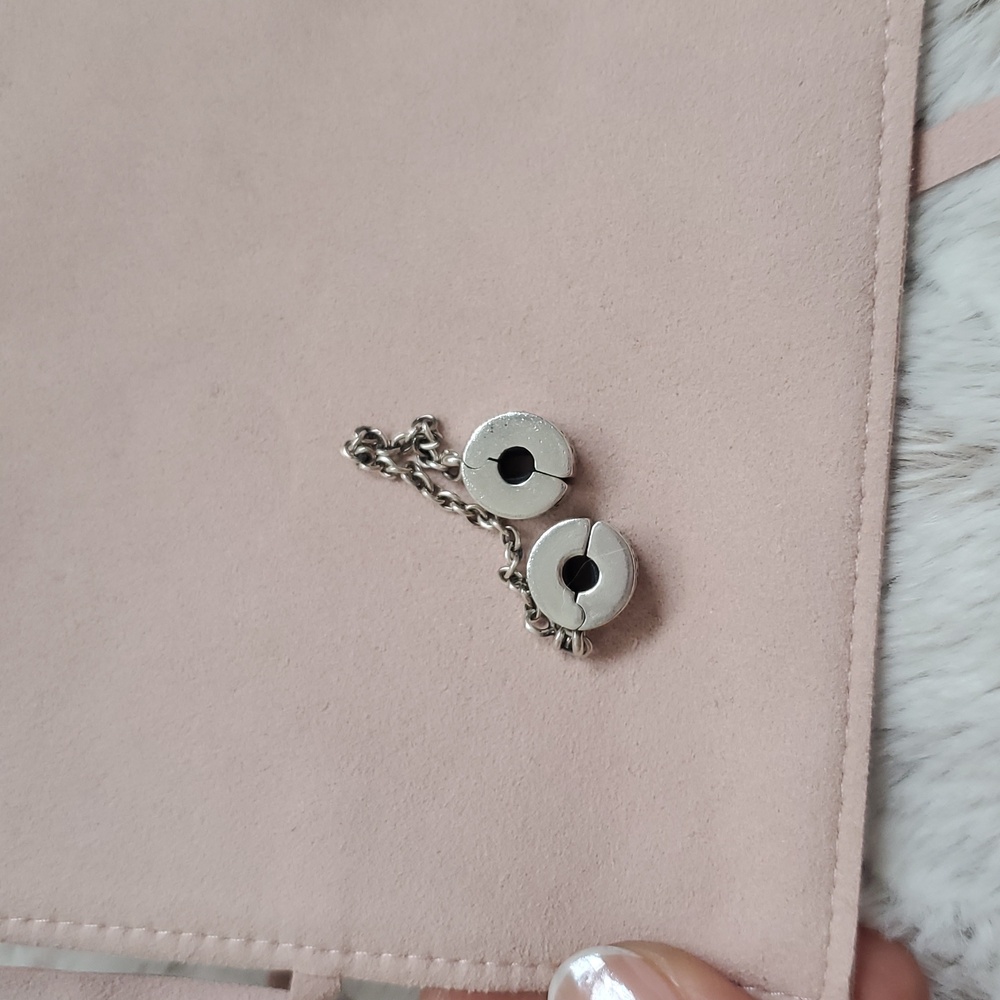 Pandora Logo Silver Safety Chain Charm - Picture 5 of 5
